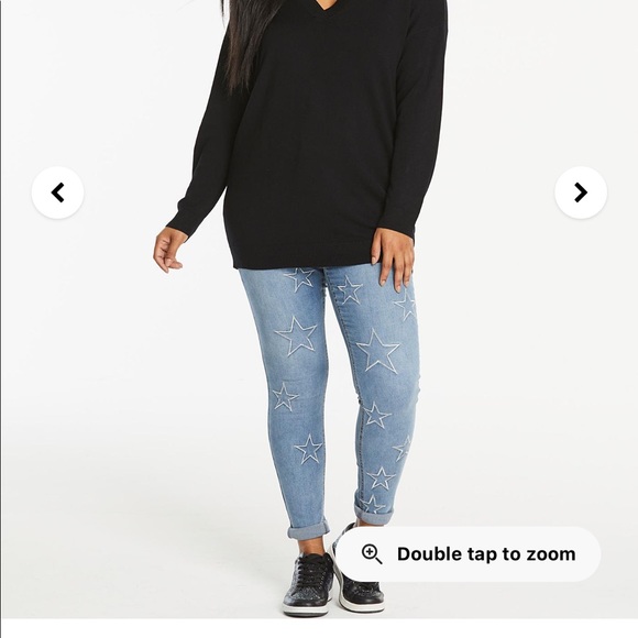 Slouchy V-neck Tunic Sweater - Picture 2 of 2